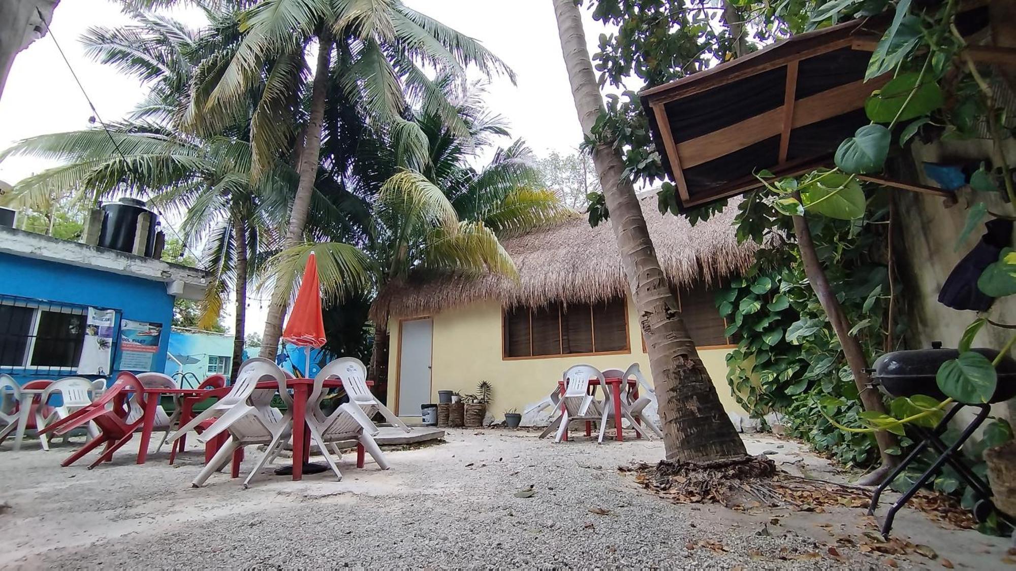 Blue Magic Hostel Cozumel Exterior foto